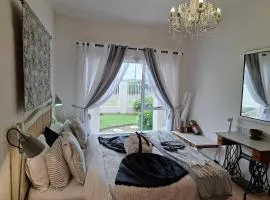 DolfinHouse
