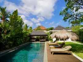 Chandra Bali Villas