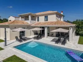 Villa Luni