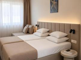 Hotel Fineso, hotelli Budvassa