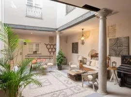 Apartamentos Luna Suites Palacio Almagra