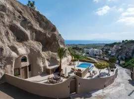 Litheos Santorini Luxury Cave Suites