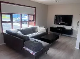 Cozy Home Near KEF Airport