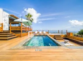 Villa d Ambre -vue panoramique et piscine chauffée