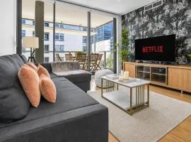 Central Location NSW 3 Bedroom Apartment with Balcony