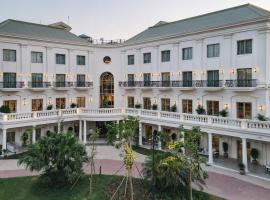 DLF Club 4, hotel Gurgáonban