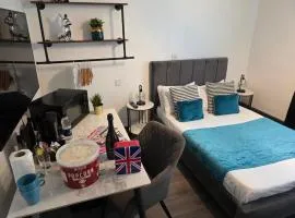 Guesthouse - Perfect for BHX