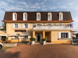 Prague Hotel Carl Inn Restaurant & Parking, ξενοδοχείο στην Πράγα