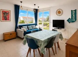 Brise Marine - Appartement 2 chambres avec balcon, vue mer & parking privé à 30 m de la plage