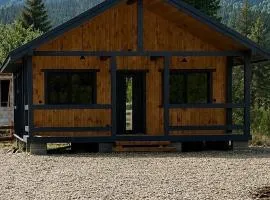 Hoverla View House