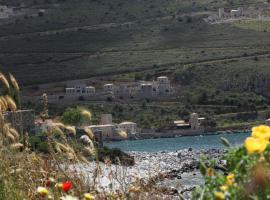 Vasilios Apartments Hotel, serviced apartment in Limeni