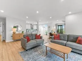 2 bedroom Spacious Luxury Penthouse, Donegal Town