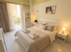 Kalamata Deluxe Suite By AGGELOS