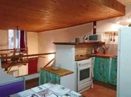 Studio moderne à Belgentier - 50 m² avec entrée privée