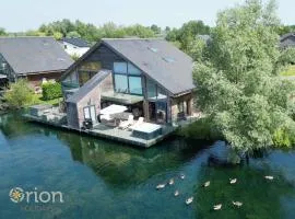Waters Edge 16, Heron Lodge
