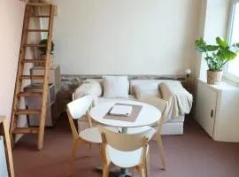 Independent studio close downtown Morlaix