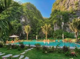 Tam Coc Aurora Valley 2
