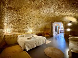 Cuevas de las Bardenas, hotel Valtierrában