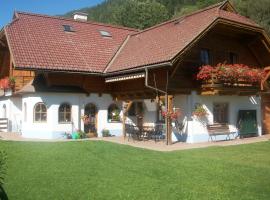Gästehaus Laßnig, ski resort in Ebene Reichenau