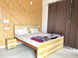 India Yoga Ashram Yoga Retreat Centre