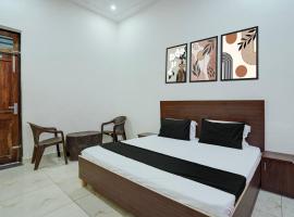 Spot On Hotel Amar Palace, ξενοδοχείο σε Rewāri