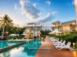SG21 l Oceanfront Terraces l Appartment