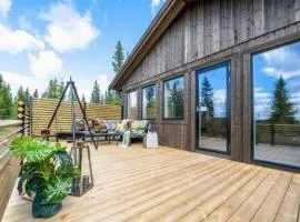 New cabin at 800 meters above sea level, close to Bittermarka dogs welcome