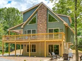 1 Mi to Beach! Home w/ Game Room in Albrightsville