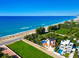 Villa Garden Sunrise and Ocean Sunset, מלון בארגקה