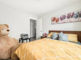 Friendly Delta Home by Golf Course Sleeps 2