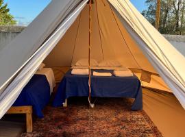 LOUSAL TENTS Grandola, khách sạn ở Lousal