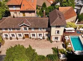 Villa Avril Gîte Privé Luxe 15 pers- deux piscines intérieure, extérieure-sauna -proche Europapark