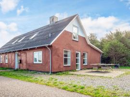 Bredebro에 위치한 호텔 12 person holiday home in Bredebro-By Traum