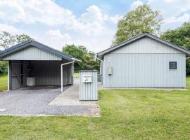 8 person holiday home in Nakskov, hótel í Nakskov