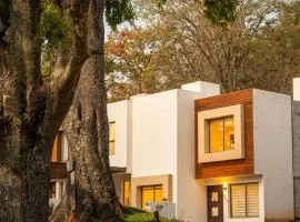 Luxury House Surrounded by Nature in Altozano