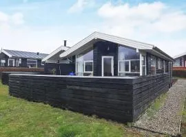 6 person holiday home in Tranekær-By Traum