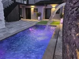 La Casa Los Patios