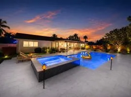 Luxury 7BR Villa Vizcaya Pool Sauna Gym Golf