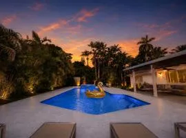 Luxury 7BR Villa Vizcaya Pool Sauna Gym Golf