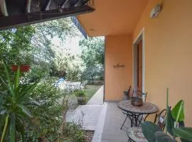 Cozy Apartment In Calci
