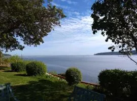Bay View Horizon Waterfront Family Friendly