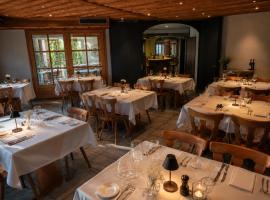 Alpine Hotel Reich, hotel em Cazis