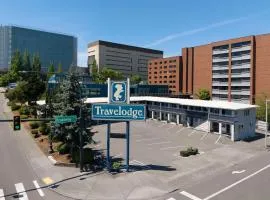 Travelodge by Wyndham Everett City Center