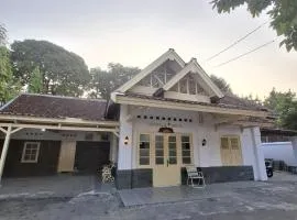 Ndalem Suryomentaraman