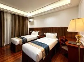 Madison Crown Hotel