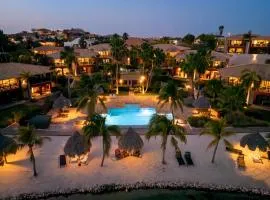 Villa Devries C3, near Jan Thiel, Private Beach front, Pool