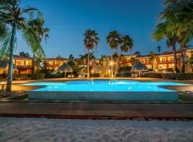 Villa Devries C4 near Jan Thiel Private Beachfront Pool