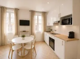 Collection Prestige, T3, 6P, AC, Coeur Vieil Antibes