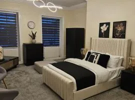 Wakefield Town House Accomodation