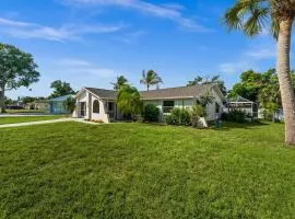 Beautiful, Accessible Venice Home near the beach and Historic Venice Downtown